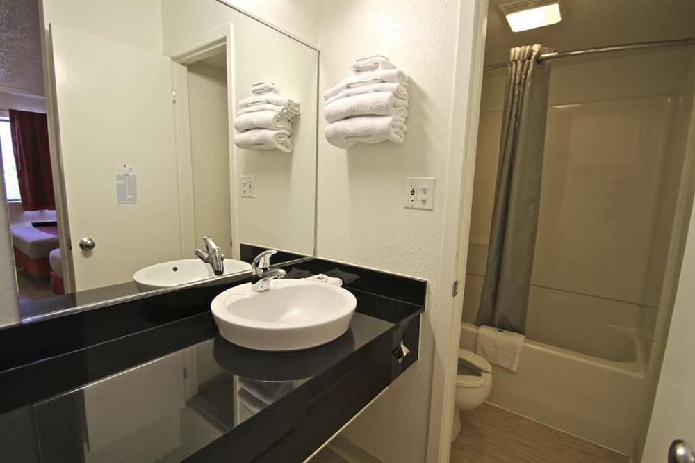 Motel 6 Chicago Southwest - Aurora Habitación foto